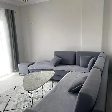 Apartament Fishta Velipojë